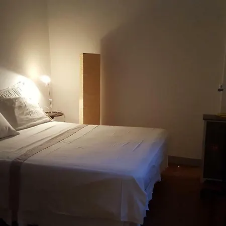 Apartment Ghia *